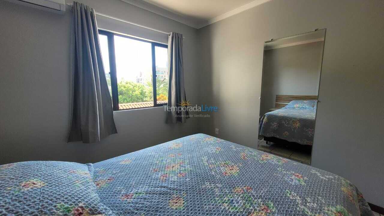 Apartamento para aluguel de temporada em Bombinhas (Praia de Bombinhas)
