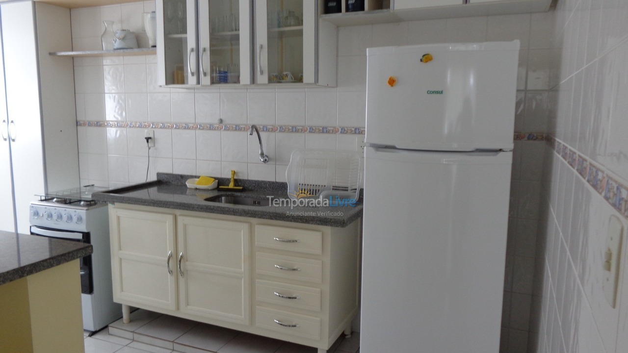 Apartamento para aluguel de temporada em Ubatuba (Praia Grande)