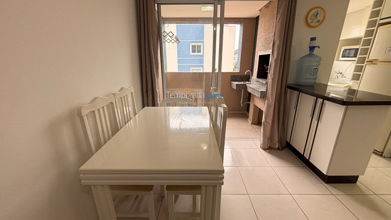 Apartamento para alquiler de vacaciones em Bombinhas (Praia de Bombas)