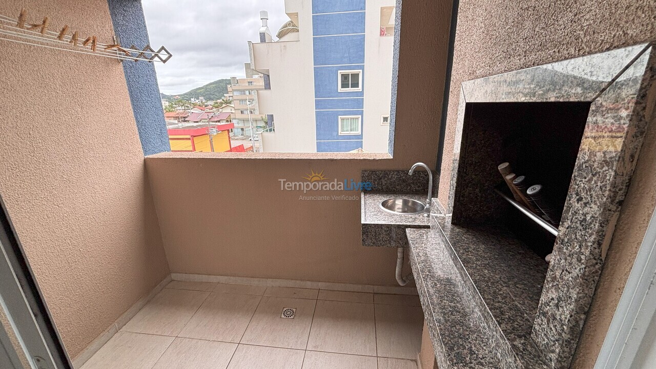 Apartamento para alquiler de vacaciones em Bombinhas (Praia de Bombas)