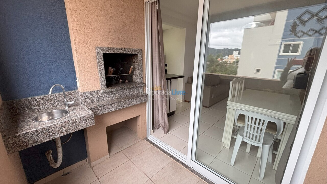 Apartamento para alquiler de vacaciones em Bombinhas (Praia de Bombas)