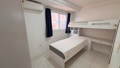 ¡Cerca de la playa! Apartamento de 2 habitaciones en Bombas con wifi y plaza de aparcamiento