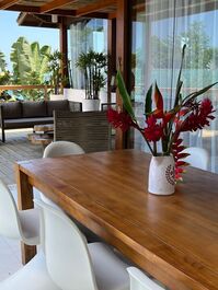 CASA EN CONDOMINIO CERRAREIA