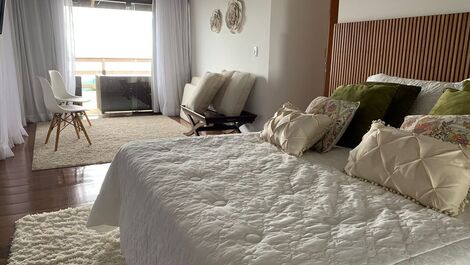 CASA EN CONDOMINIO CERRAREIA