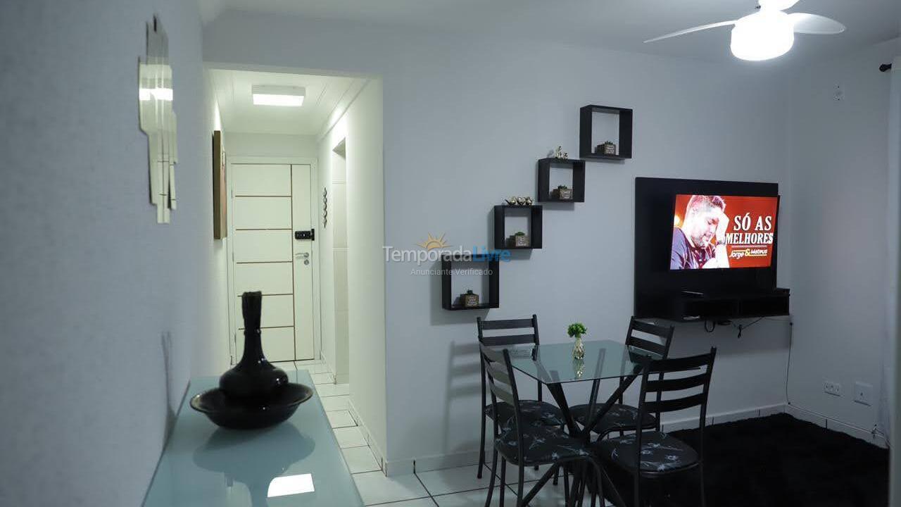 Apartamento para aluguel de temporada em Aparecida de Goiânia (Vila Sao Tomaz)