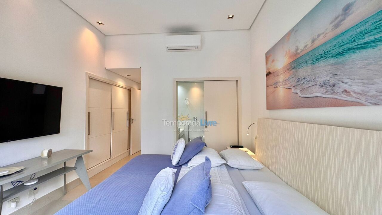 Casa para alquiler de vacaciones em São Sebastião (Praia da Baleia)