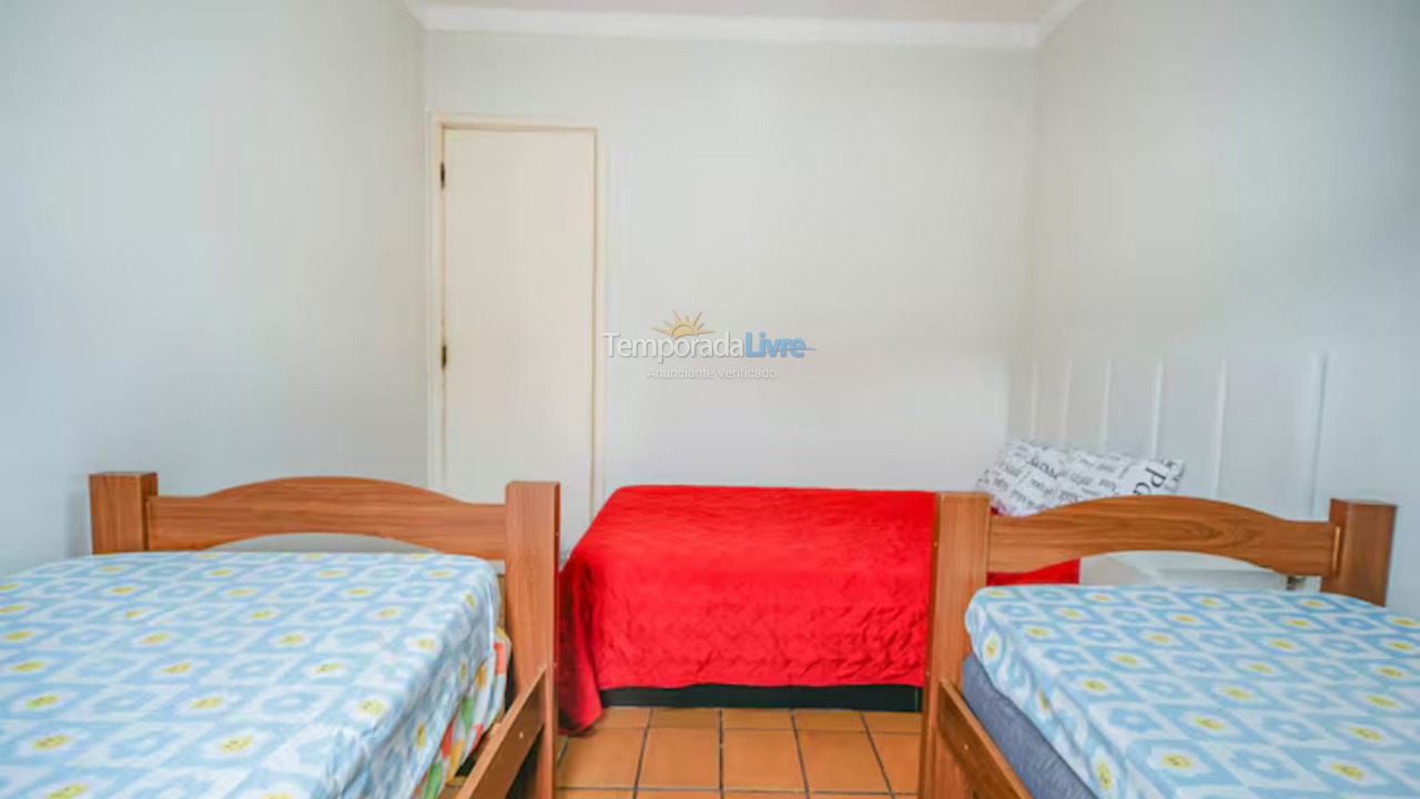 Apartamento para aluguel de temporada em Guarujá (Enseada)