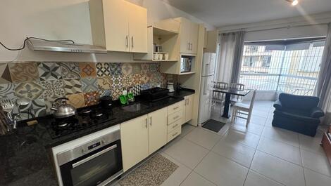 Apartment in the court of the sea.