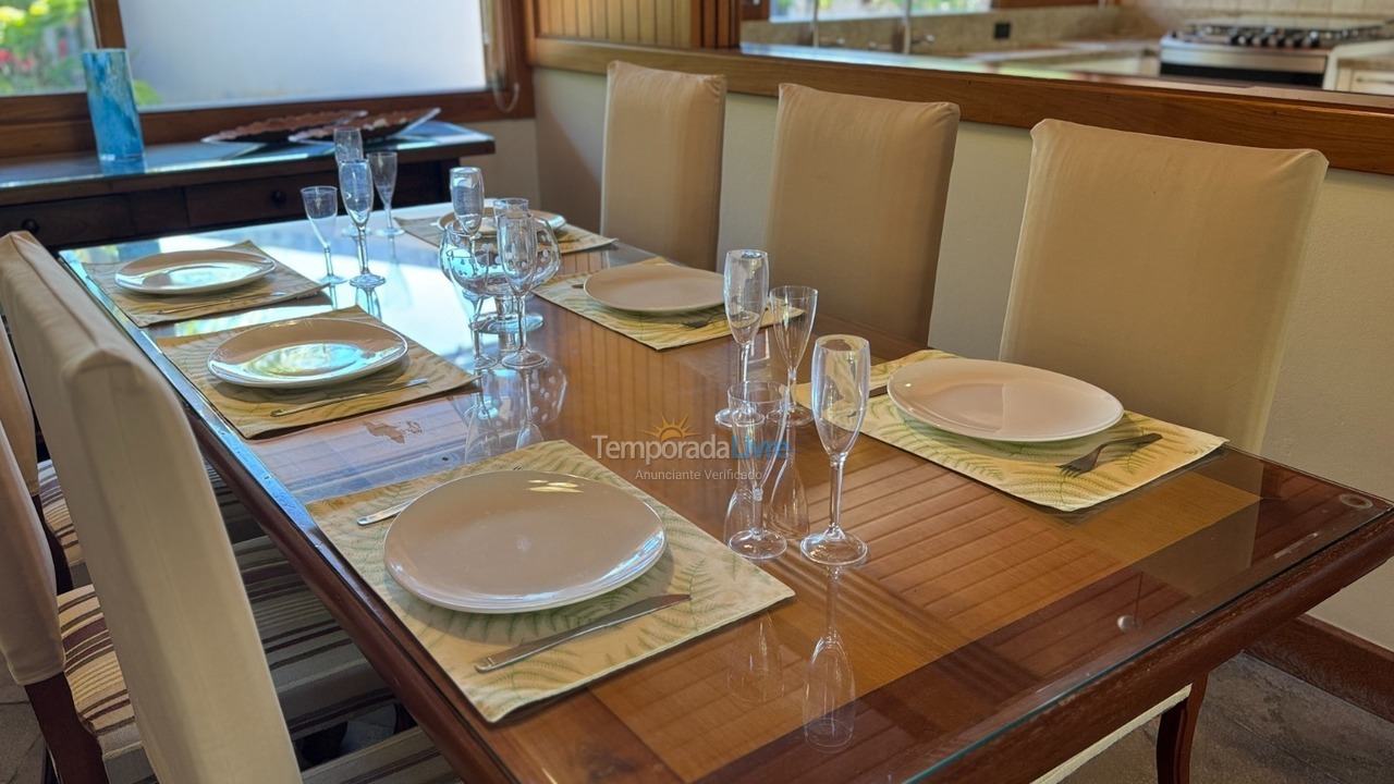 House for vacation rental in Florianopolis (Jurerê Internacional)