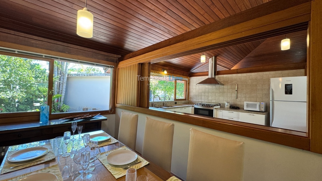 House for vacation rental in Florianopolis (Jurerê Internacional)