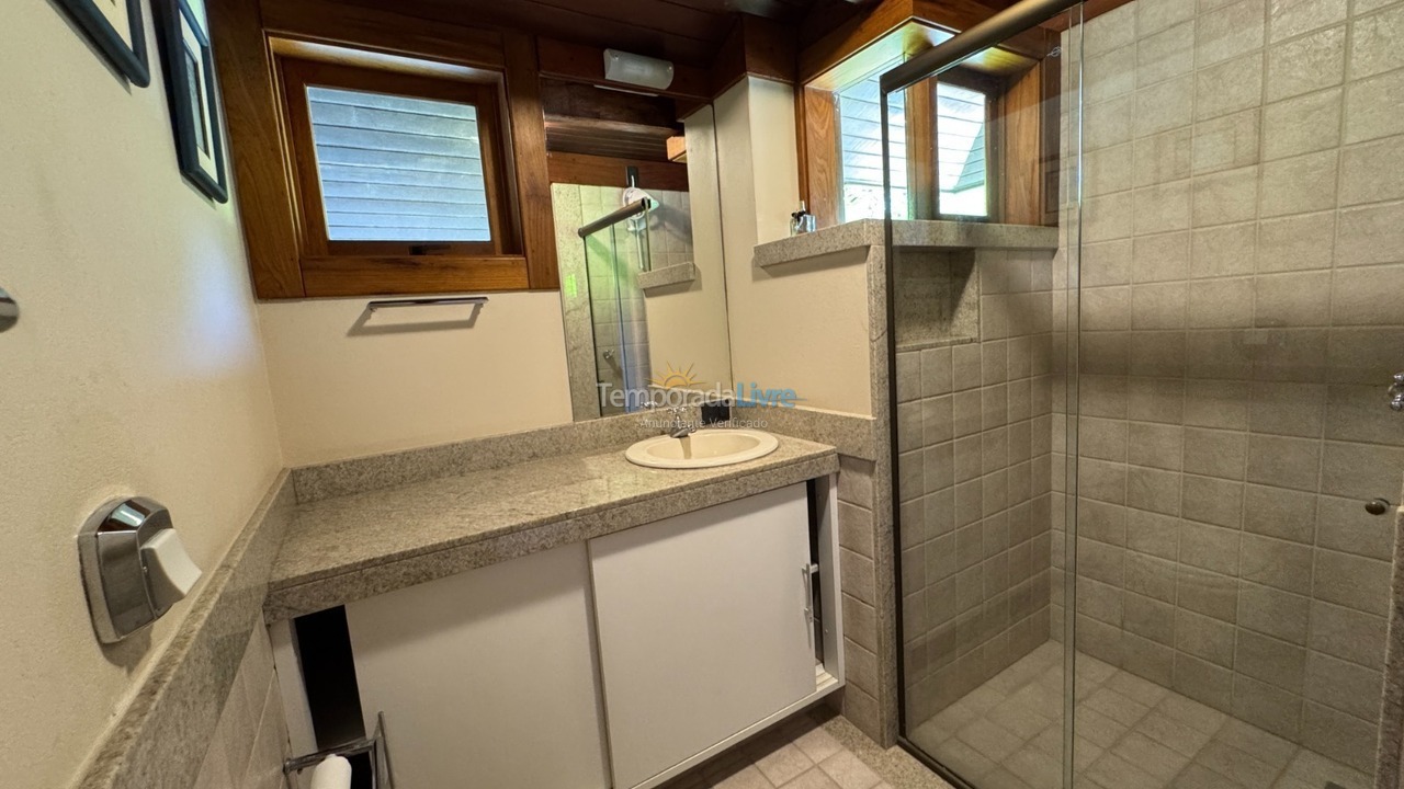 House for vacation rental in Florianopolis (Jurerê Internacional)