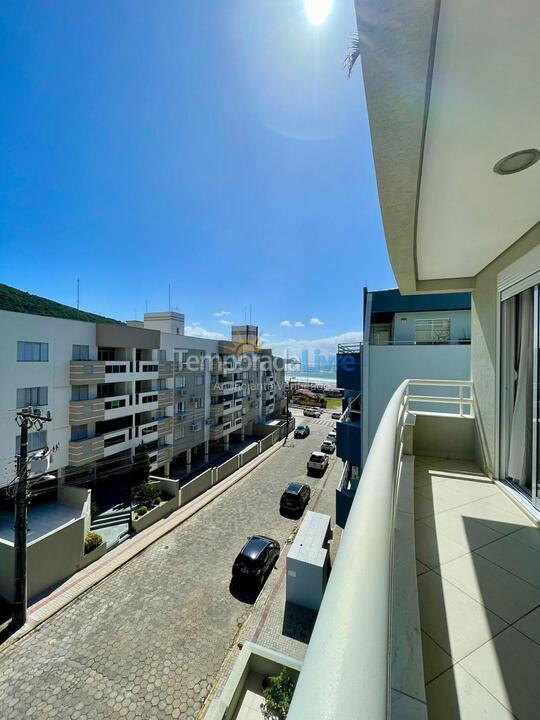 Apartment for vacation rental in Bombinhas (Praia de Bombas)