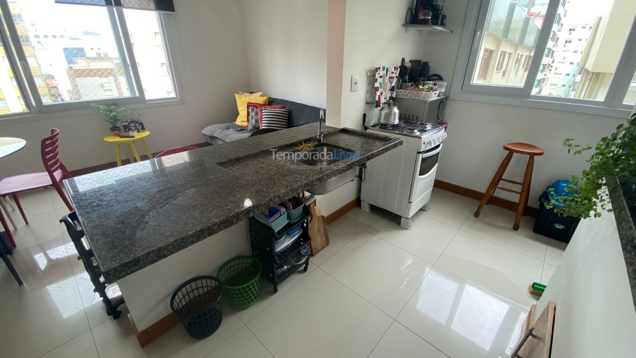 Apartamento para aluguel de temporada em Capão da Canoa (Centro)