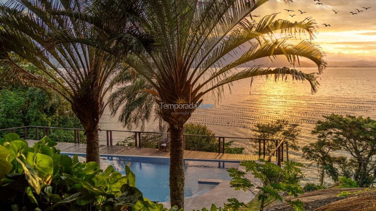 House for vacation rental in Florianópolis (Ribeirão da Ilha)