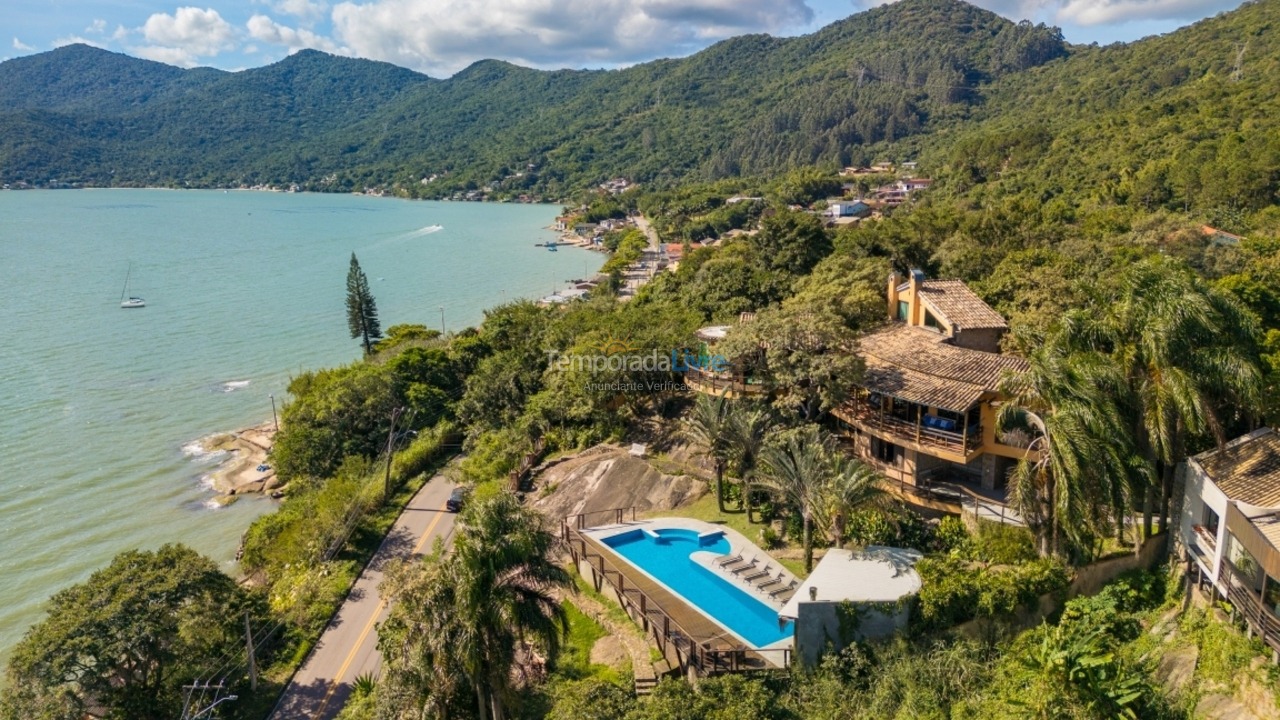 House for vacation rental in Florianópolis (Ribeirão da Ilha)