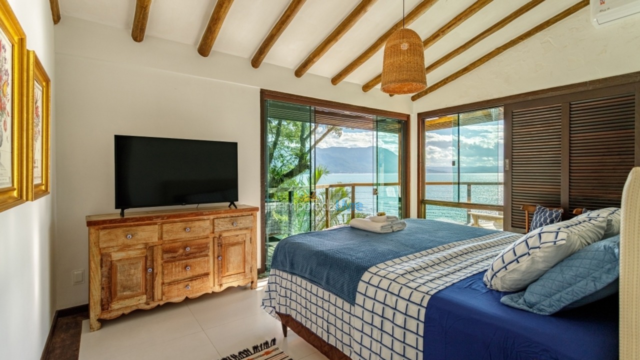 House for vacation rental in Florianópolis (Ribeirão da Ilha)