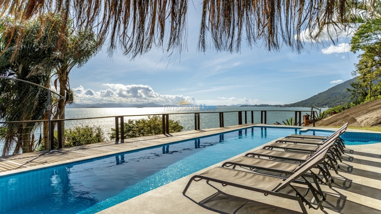 House for vacation rental in Florianópolis (Ribeirão da Ilha)