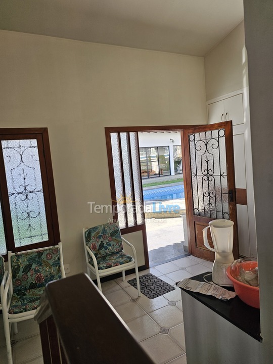 Casa para aluguel de temporada em Guarapari (Praia das Castanheiras)