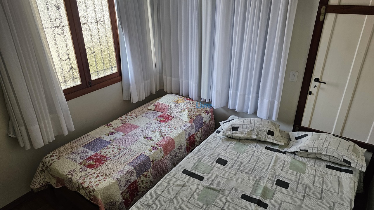 Casa para aluguel de temporada em Guarapari (Praia das Castanheiras)