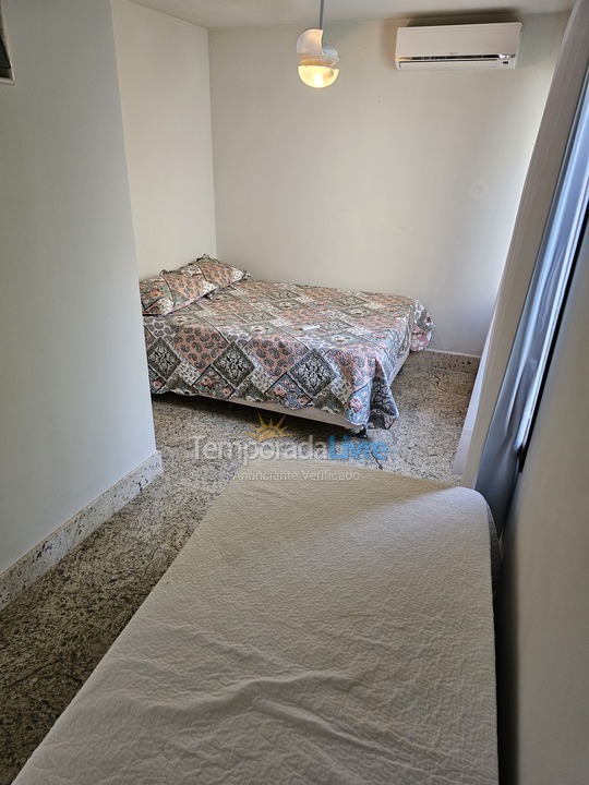 Casa para aluguel de temporada em Guarapari (Praia das Castanheiras)