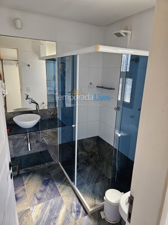 Casa para aluguel de temporada em Guarapari (Praia das Castanheiras)