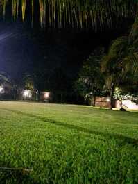 Espaço de lazer no gramado