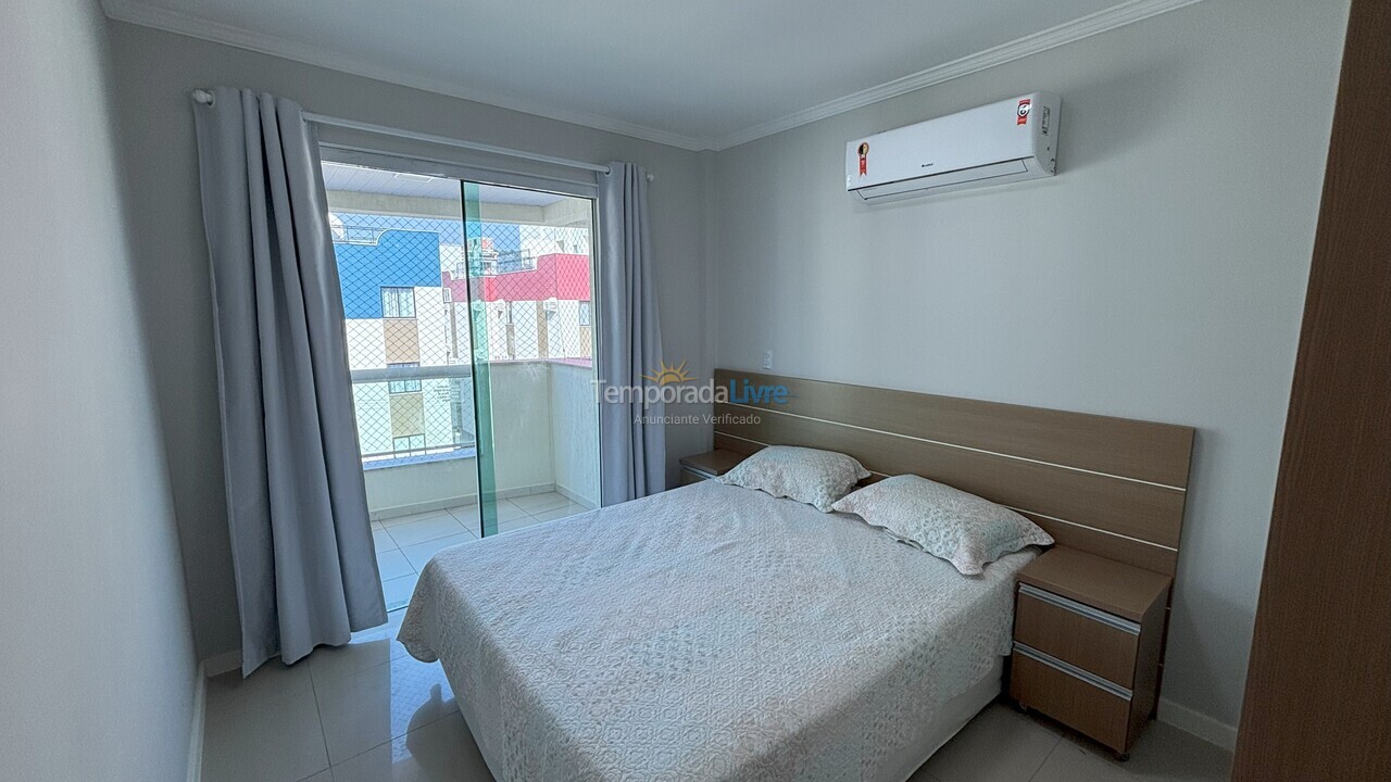 Apartment for vacation rental in Bombinhas (Praia de Bombas)