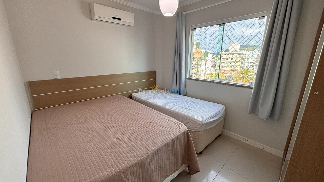 Apartment for vacation rental in Bombinhas (Praia de Bombas)