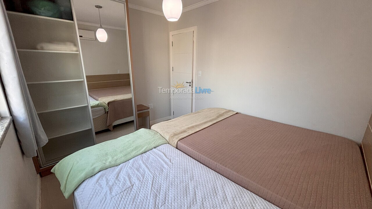 Apartment for vacation rental in Bombinhas (Praia de Bombas)