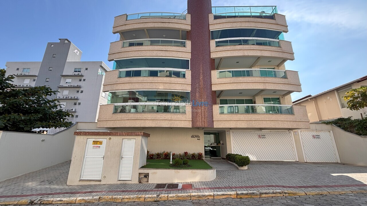 Apartment for vacation rental in Bombinhas (Praia de Bombas)