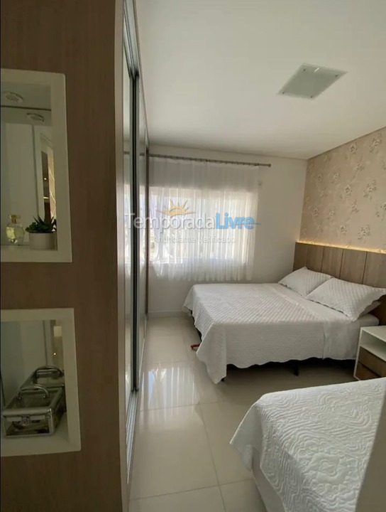 Apartamento para aluguel de temporada em Capão da Canoa (Centro)