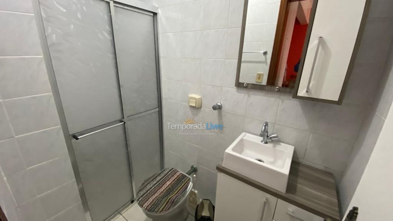 Apartamento para aluguel de temporada em Capão da Canoa (Centro)