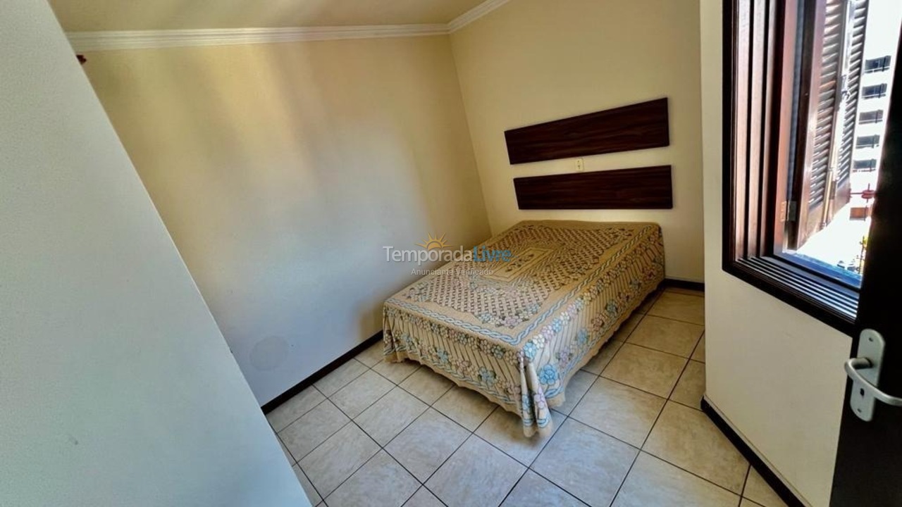 Apartamento para aluguel de temporada em Capão da Canoa (Centro)