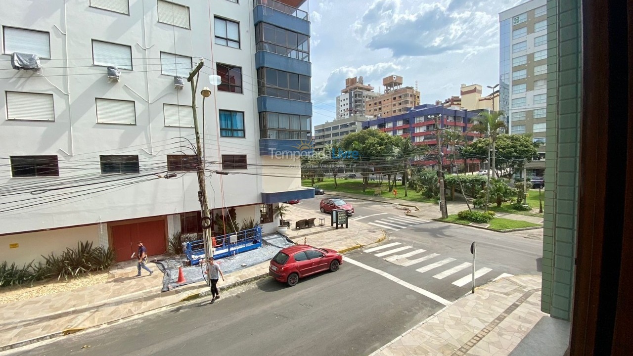 Apartamento para aluguel de temporada em Capão da Canoa (Centro)