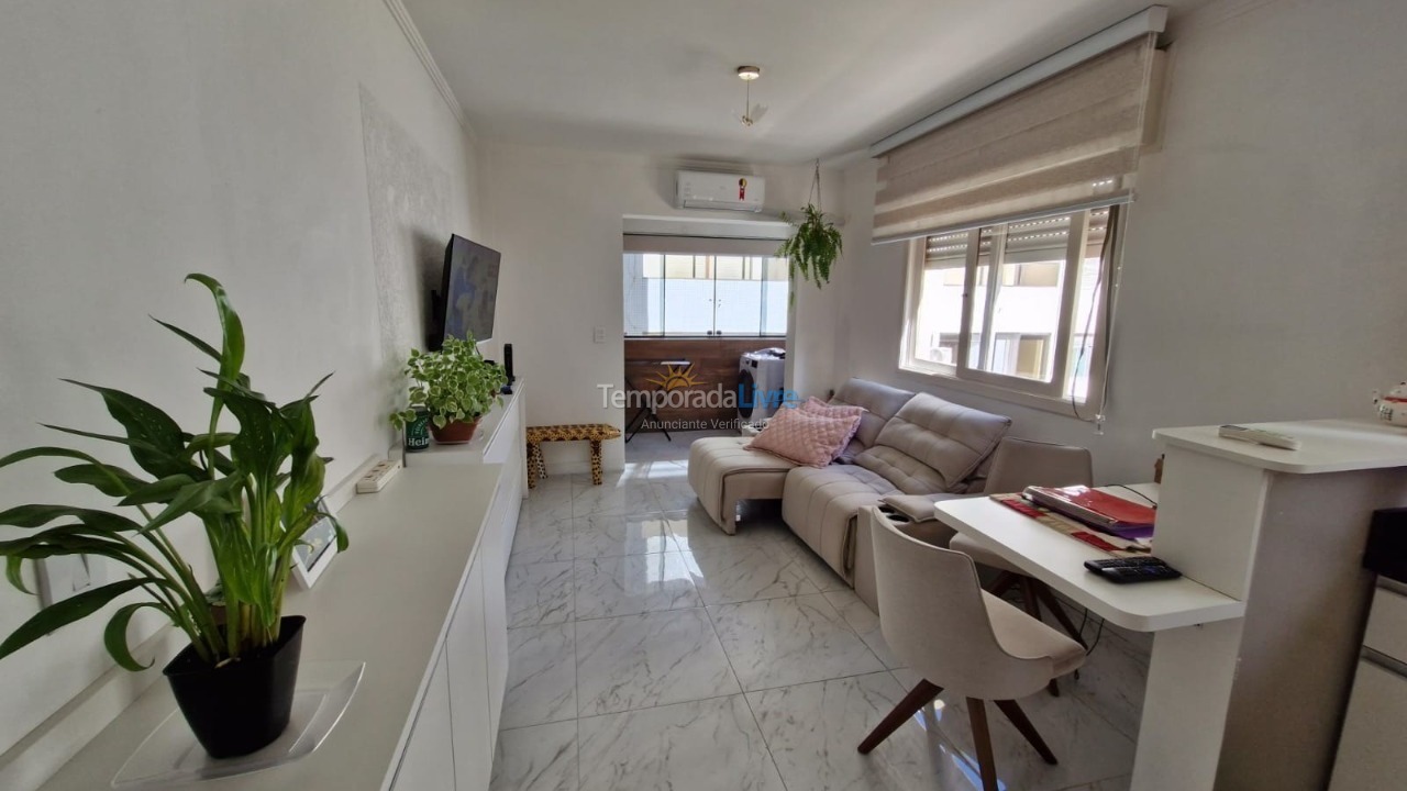 Apartamento para aluguel de temporada em Capão da Canoa (Zona Nova)