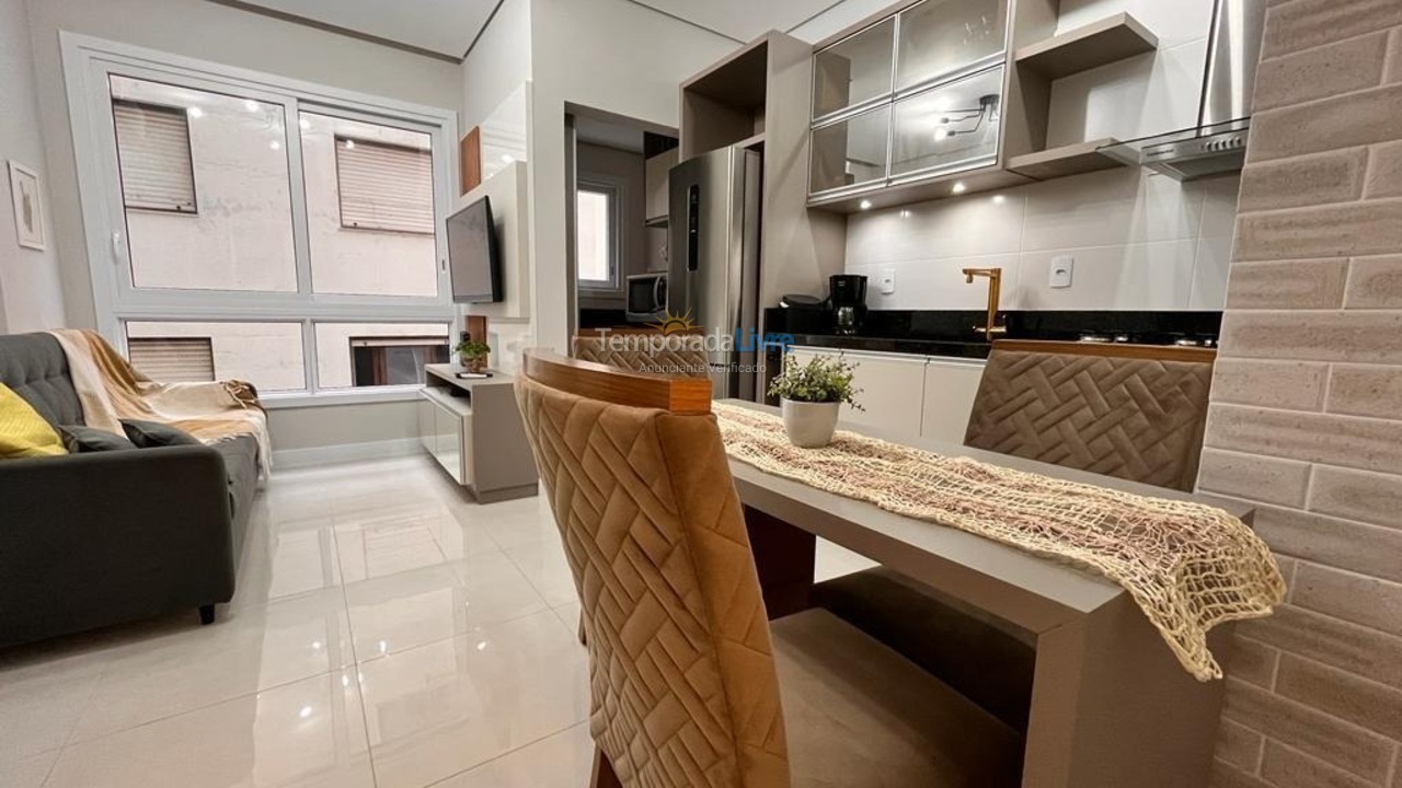 Apartamento para aluguel de temporada em Capão da Canoa (Zona Nova)