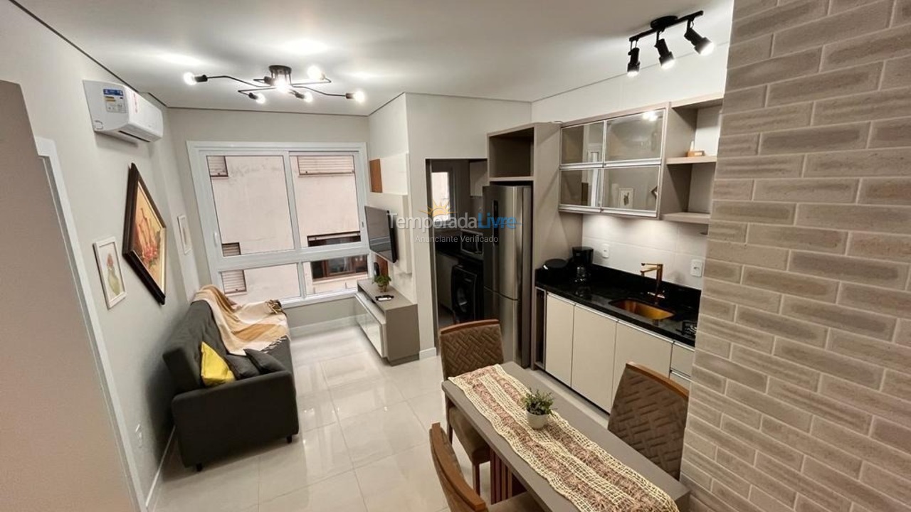 Apartamento para aluguel de temporada em Capão da Canoa (Zona Nova)