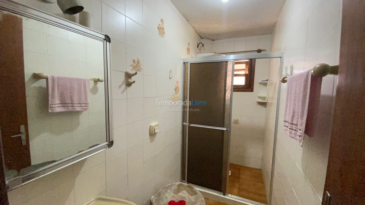 Apartamento para aluguel de temporada em Capão da Canoa (Centro)