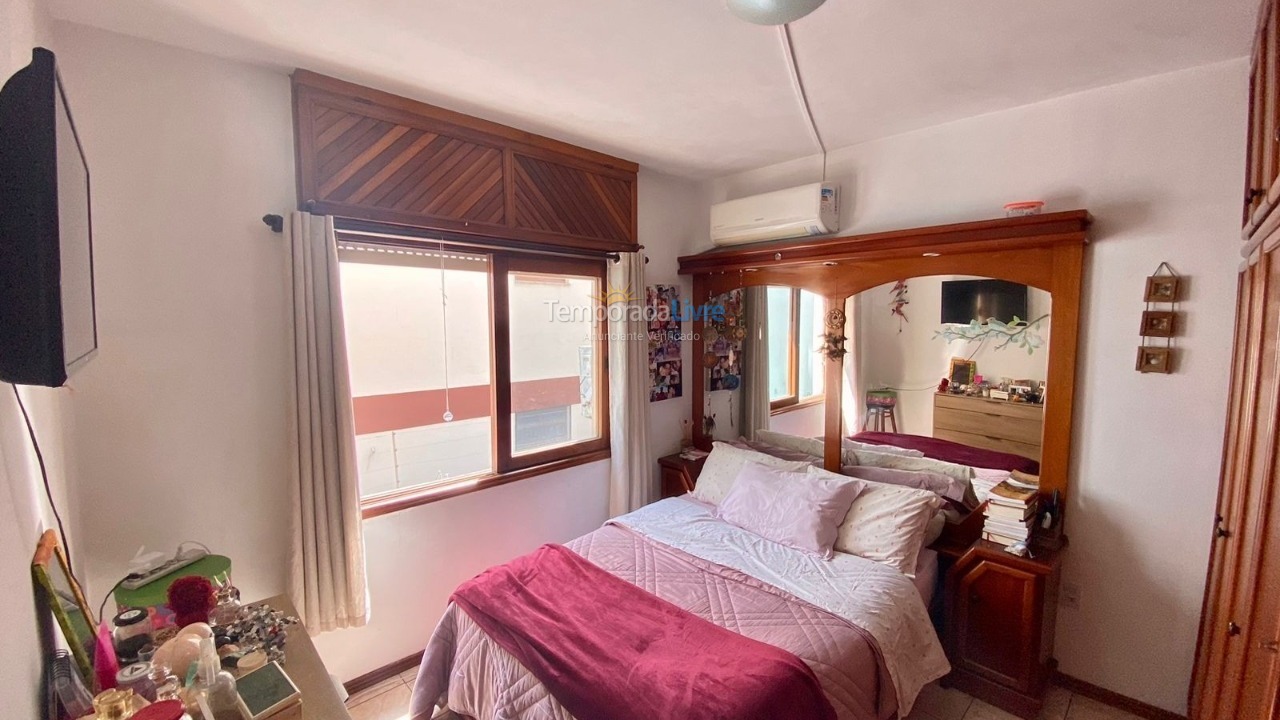 Apartamento para aluguel de temporada em Capão da Canoa (Centro)