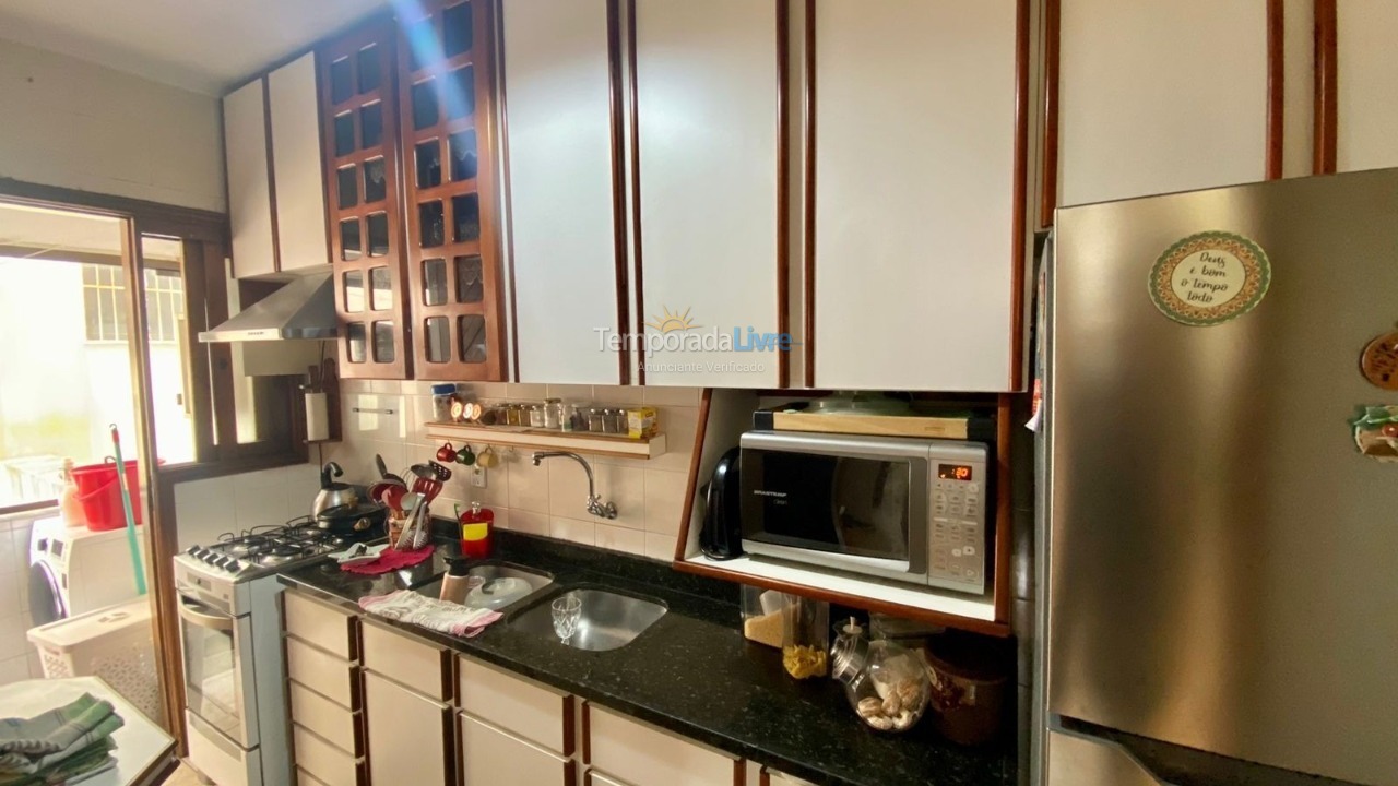 Apartamento para aluguel de temporada em Capão da Canoa (Centro)