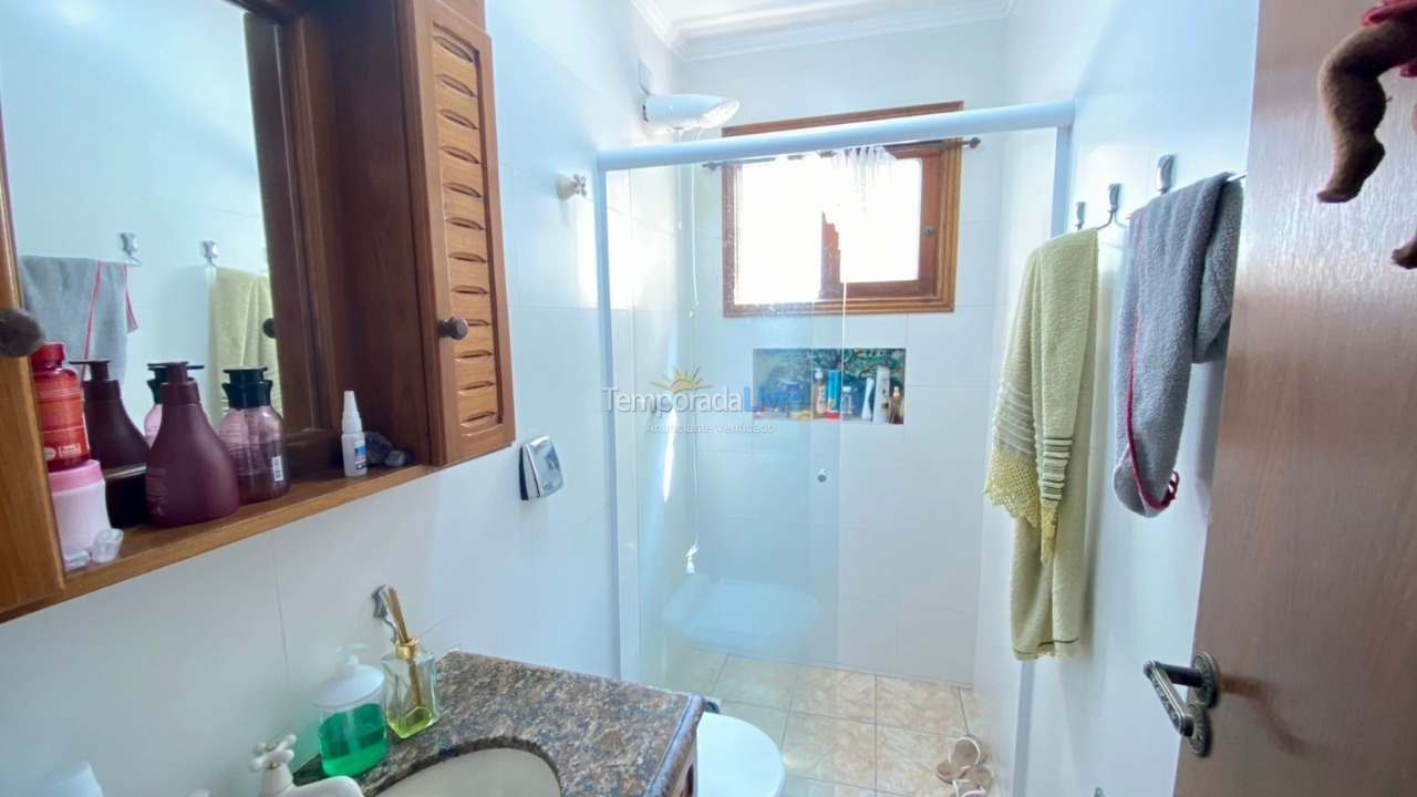 Apartamento para aluguel de temporada em Capão da Canoa (Centro)