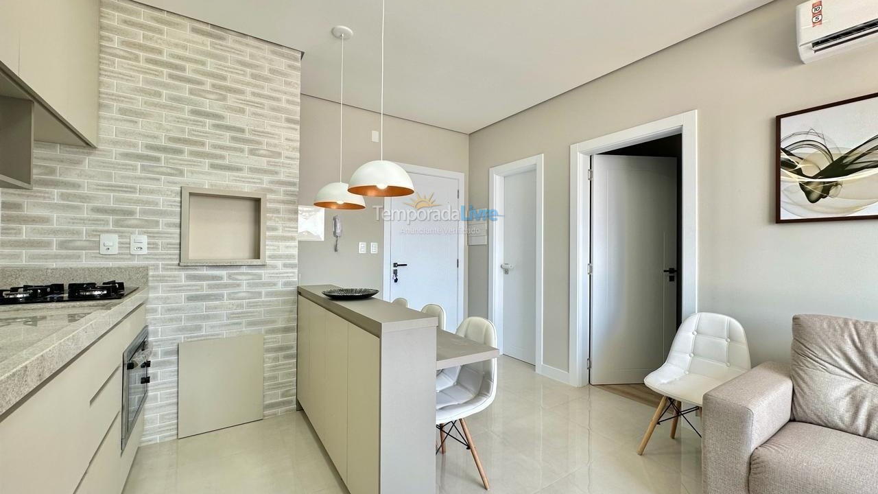 Apartamento para aluguel de temporada em Capão da Canoa (Zona Nova)