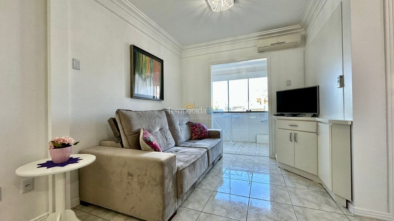 Apartamento para aluguel de temporada em Capão da Canoa (Centro)