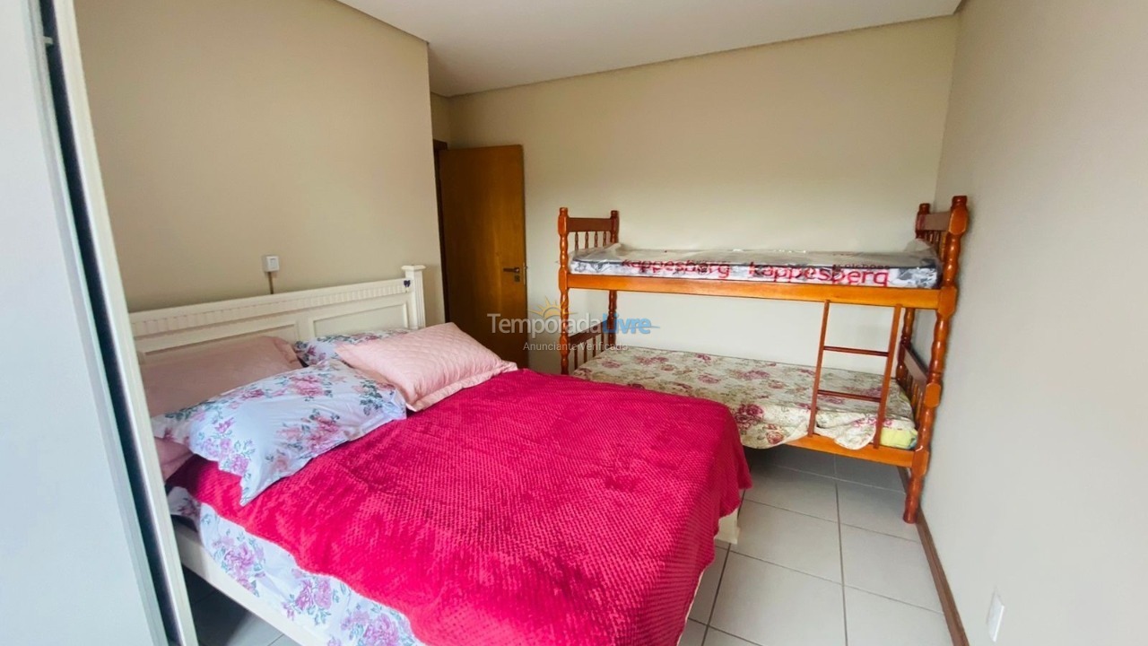 Apartamento para aluguel de temporada em Capão da Canoa (Centro)