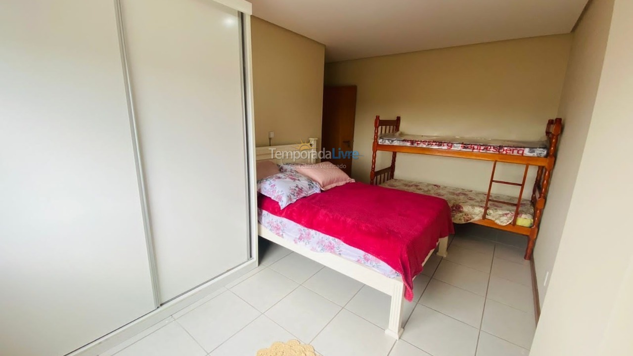 Apartamento para aluguel de temporada em Capão da Canoa (Centro)