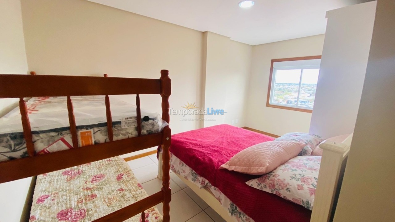 Apartamento para aluguel de temporada em Capão da Canoa (Centro)