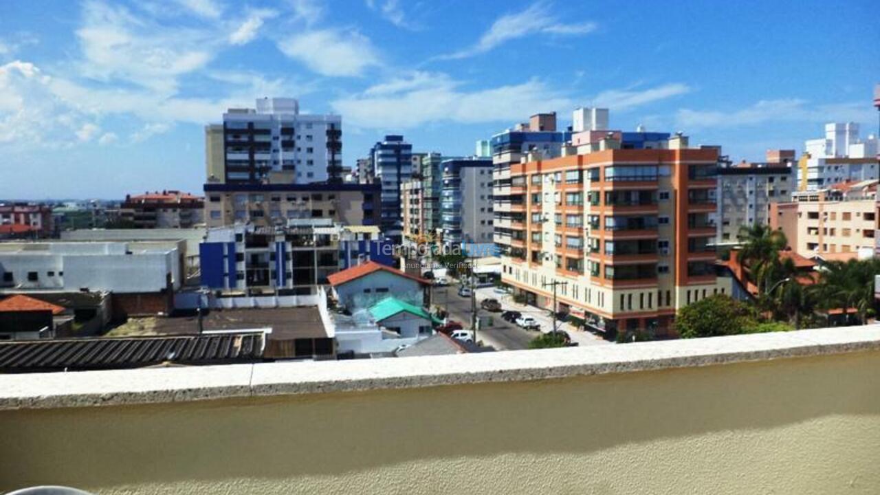 Apartamento para aluguel de temporada em Capão da Canoa (Centro)