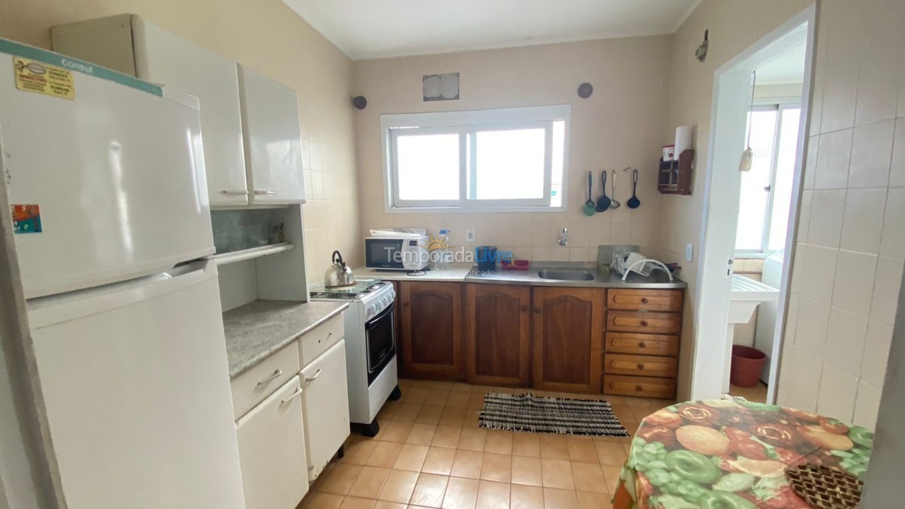 Apartamento para aluguel de temporada em Capão da Canoa (Centro)
