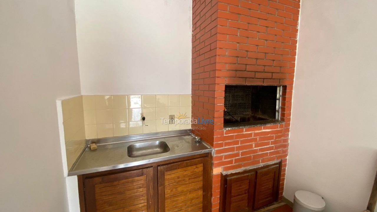 Apartamento para aluguel de temporada em Capão da Canoa (Centro)