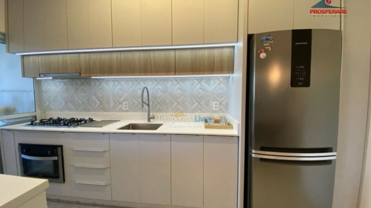 Apartamento para aluguel de temporada em Florianópolis (Cachoeira do Bom Jesus)